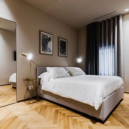 Ferrini Home - Etnea Heritage Catania Bagian luar foto