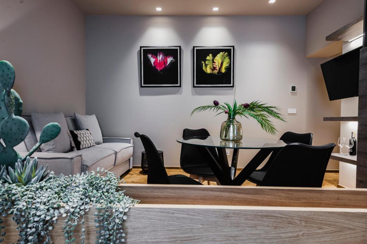 Ferrini Home - Etnea Heritage Catania Bagian luar foto
