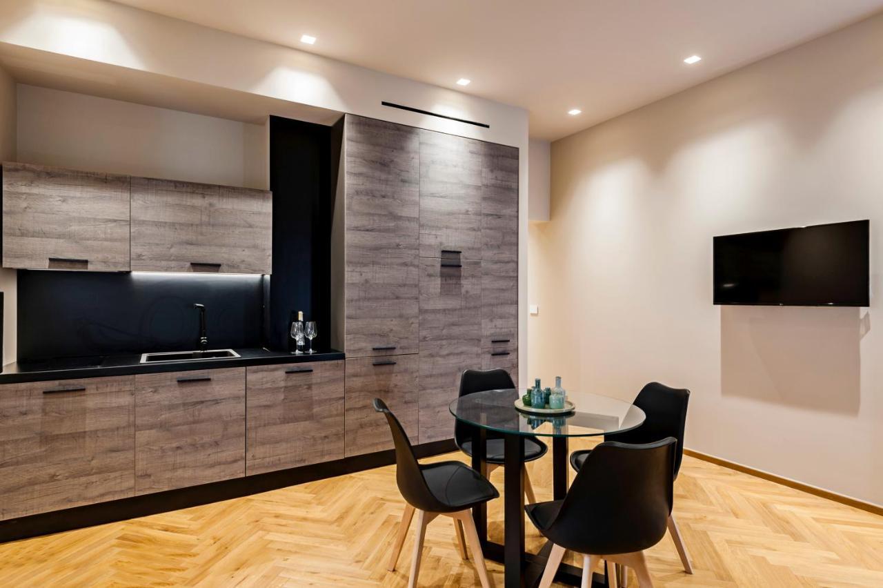 Ferrini Home - Etnea Heritage Catania Bagian luar foto