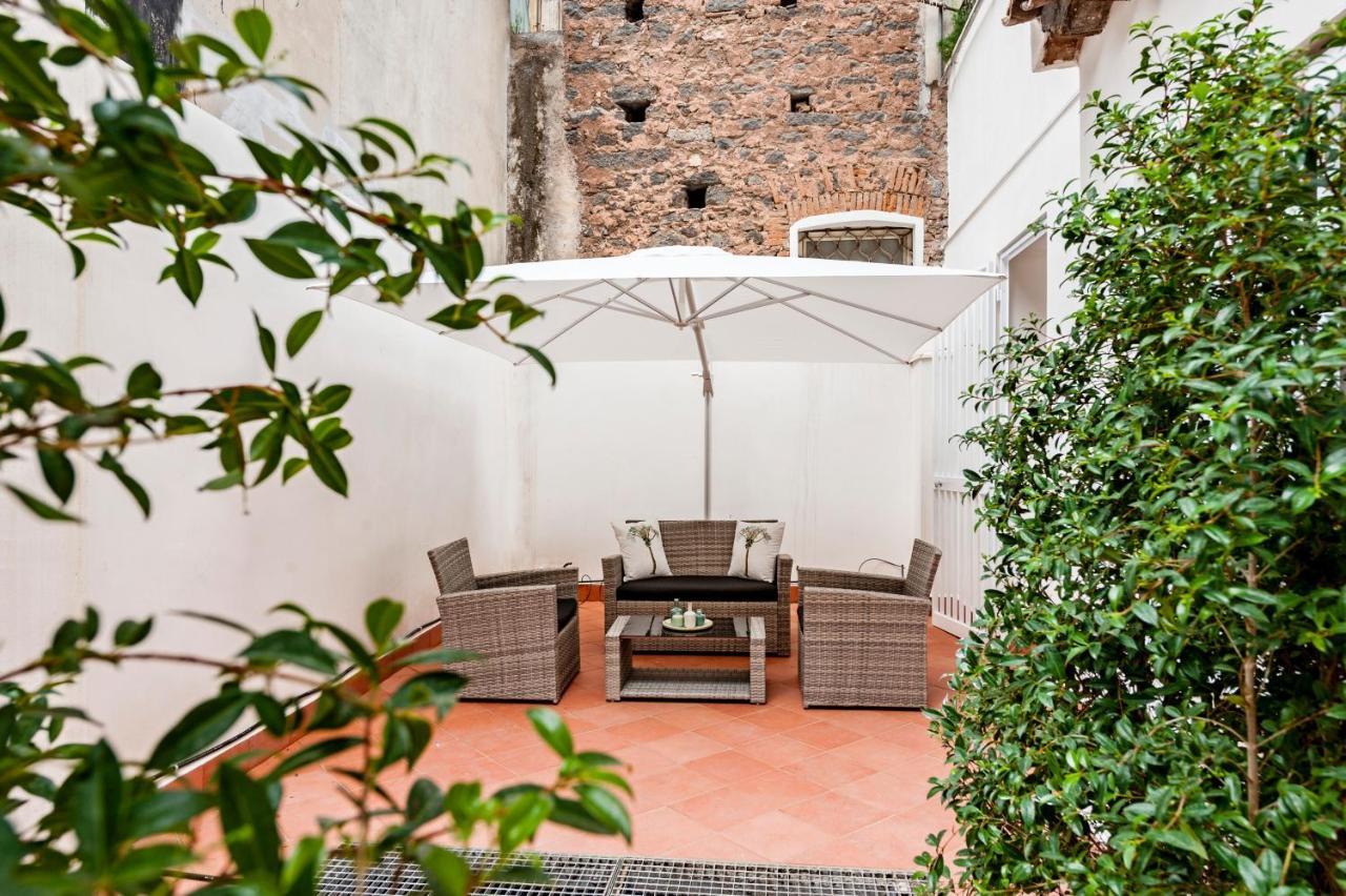 Ferrini Home - Etnea Heritage Catania Bagian luar foto